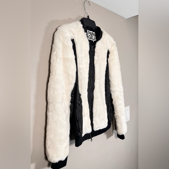 Pam & Gela Faux Fur Jacket - Picture 5 of 8